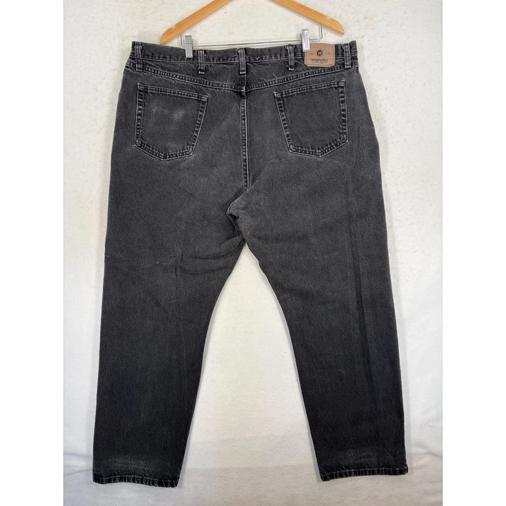 Wrangler Authentic Jeans Mens 44x30 Relaxed Fit Black Faded Denim 97601CB